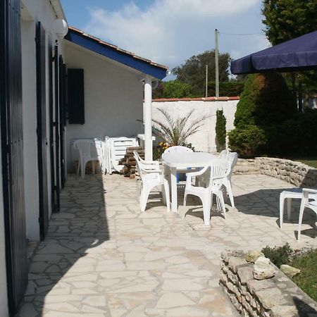 Jeanne Clara Et Nalia Vila Dolus d'Oléron Exterior foto